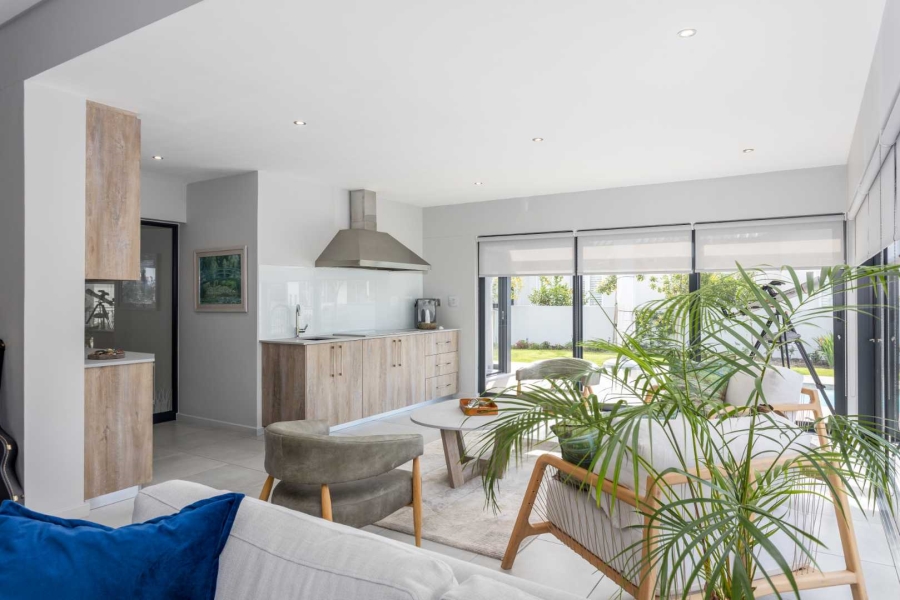 4 Bedroom Property for Sale in Val De Vie Estate Western Cape